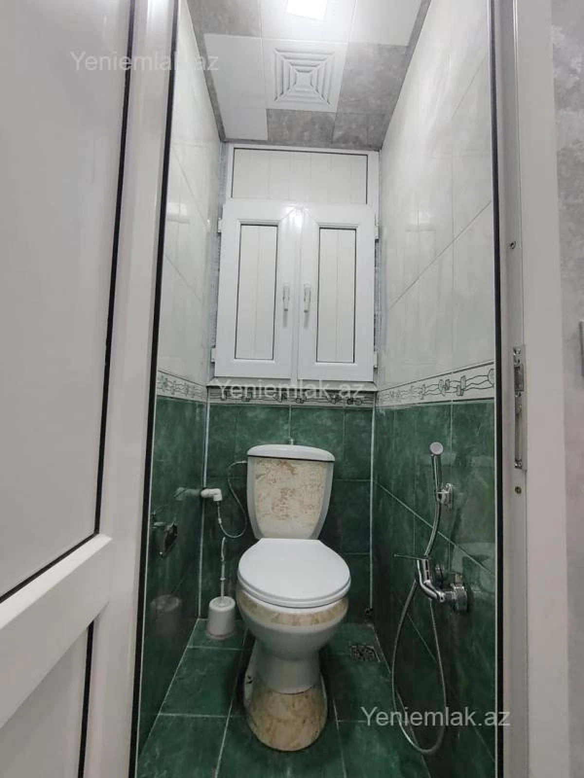 Satılır 3 otaqlı köhnə tikili 76 m²