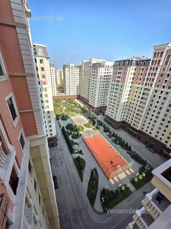 Satılır 2 otaqlı yeni tikili 80 m²