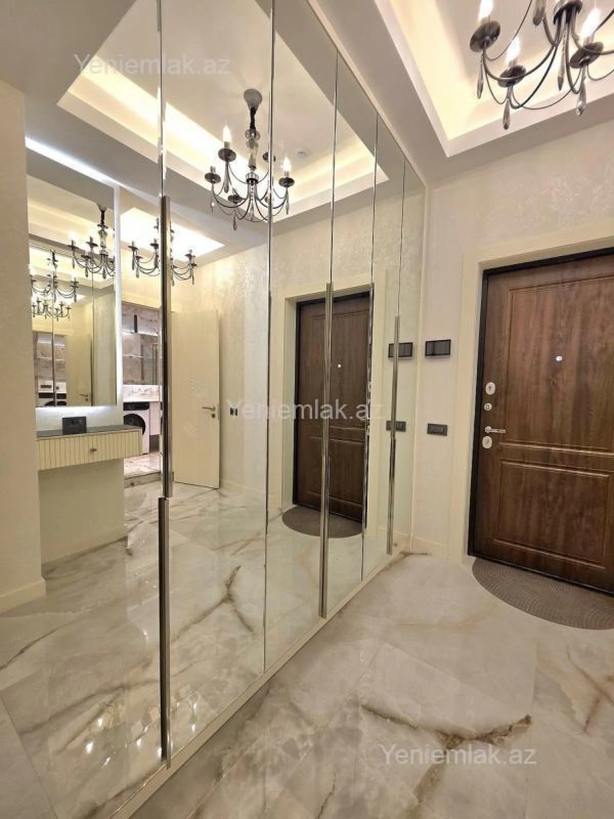 Satılır 2 otaqlı yeni tikili 80 m²