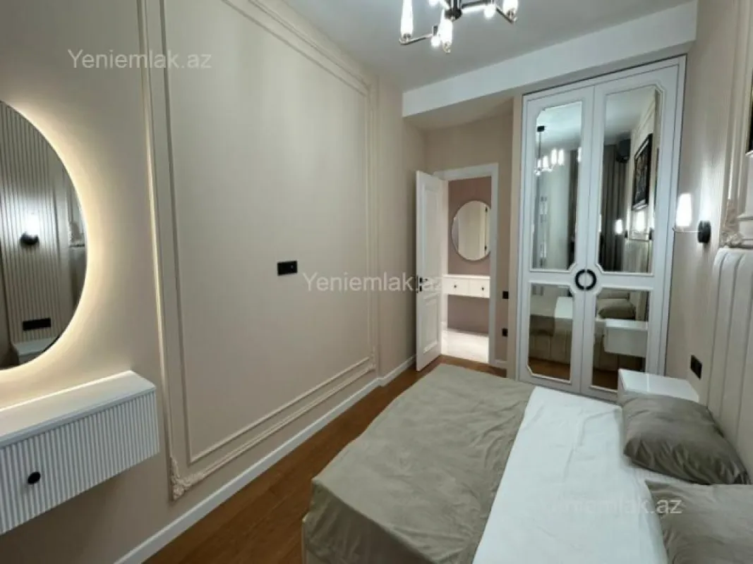 Satılır 2 otaqlı yeni tikili 80 m²