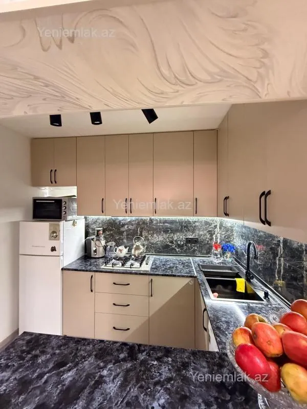 Satılır 2 otaqlı yeni tikili 63 m²