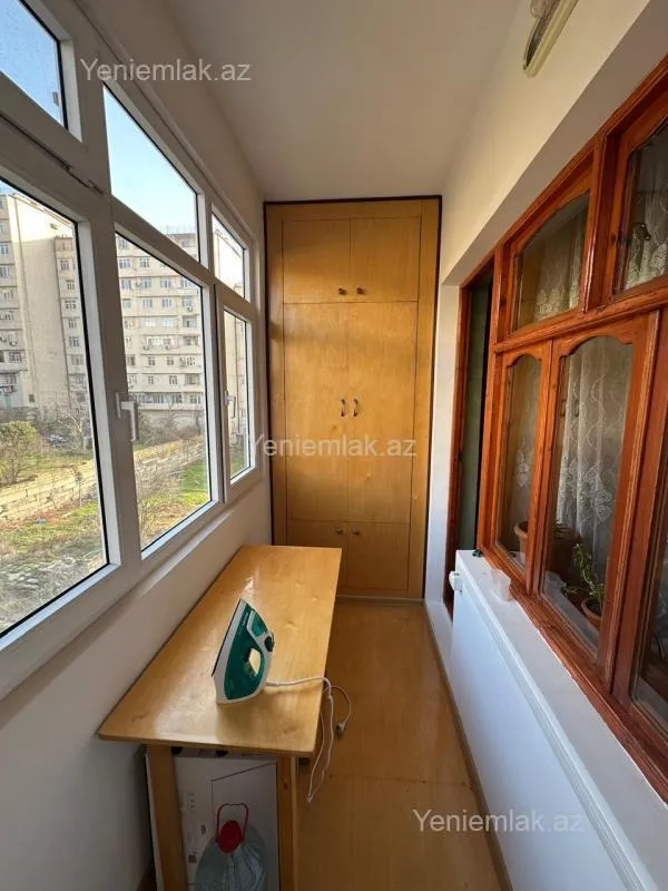 Satılır 3 otaqlı köhnə tikili 90 m²