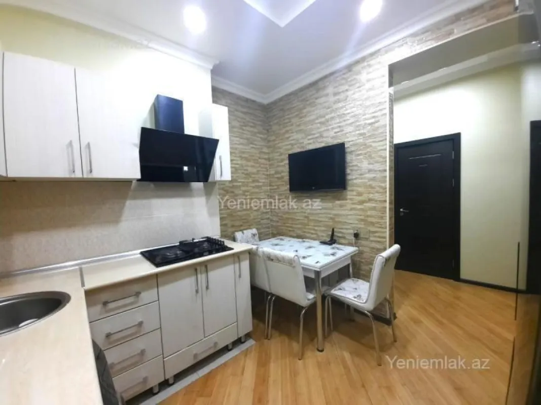 Satılır 2 otaqlı yeni tikili 63 m²