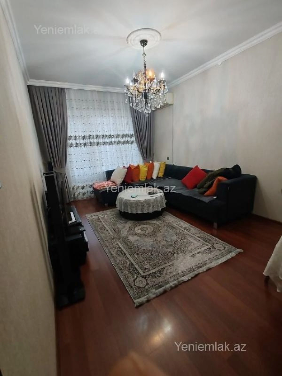 Satılır 3 otaqlı köhnə tikili 90 m²