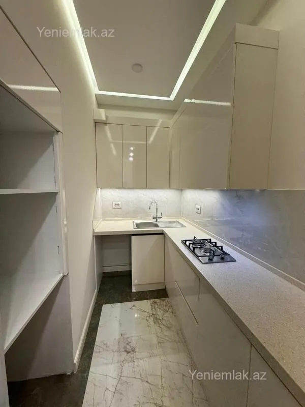 Satılır 2 otaqlı yeni tikili 70 m²