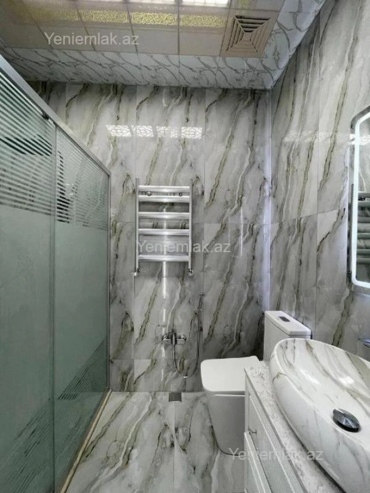 Satılır 2 otaqlı yeni tikili 60 m²