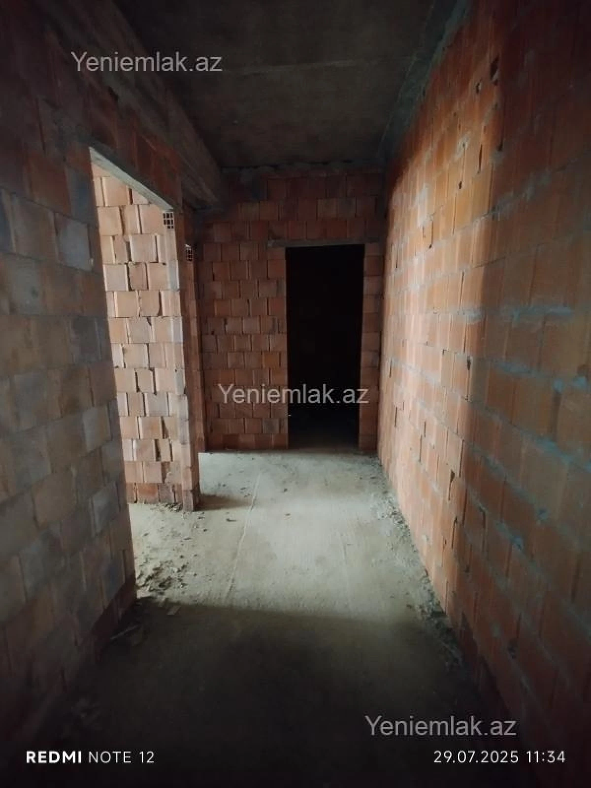 Satılır 3 otaqlı yeni tikili 98 m²