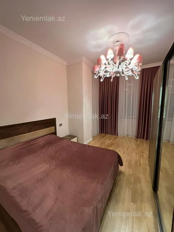 Satılır 4 otaqlı yeni tikili 175 m²