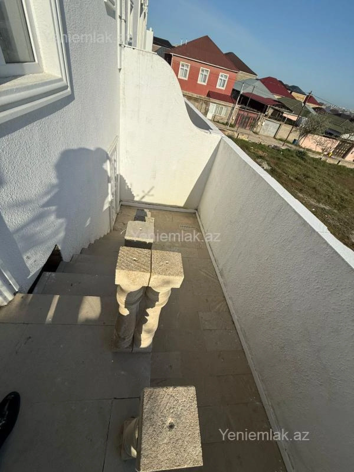 Satılır 4 otaqlı həyət evi 180 m²