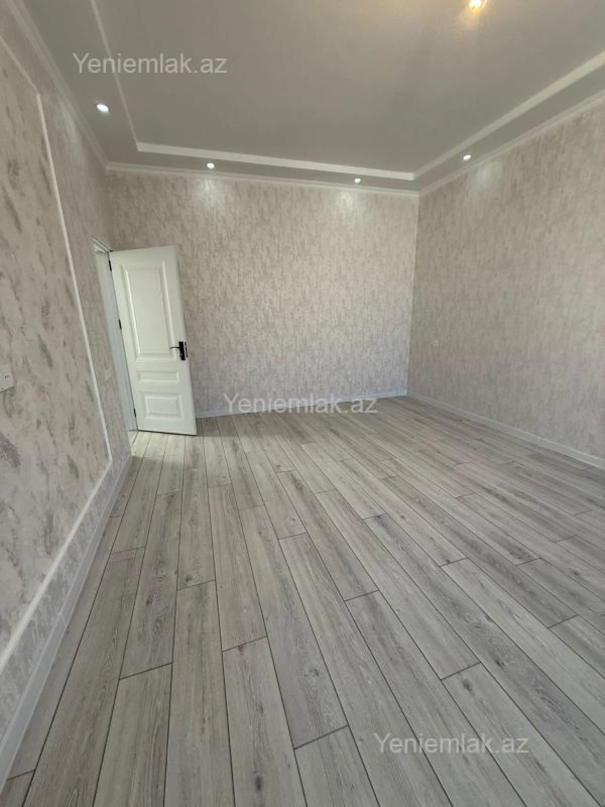 Satılır 4 otaqlı həyət evi 180 m²