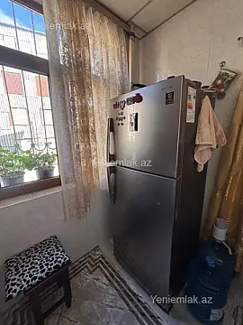 Satılır 2 otaqlı köhnə tikili 48 m²