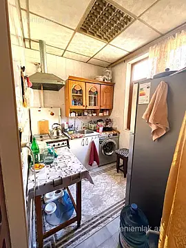 Satılır 2 otaqlı köhnə tikili 48 m²