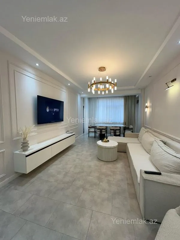 Satılır 4 otaqlı yeni tikili 173 m²