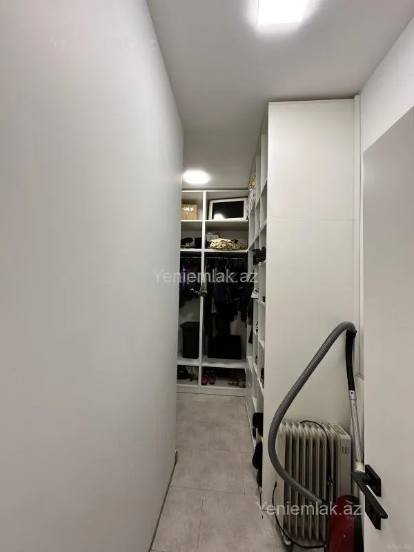 Satılır 4 otaqlı yeni tikili 173 m²