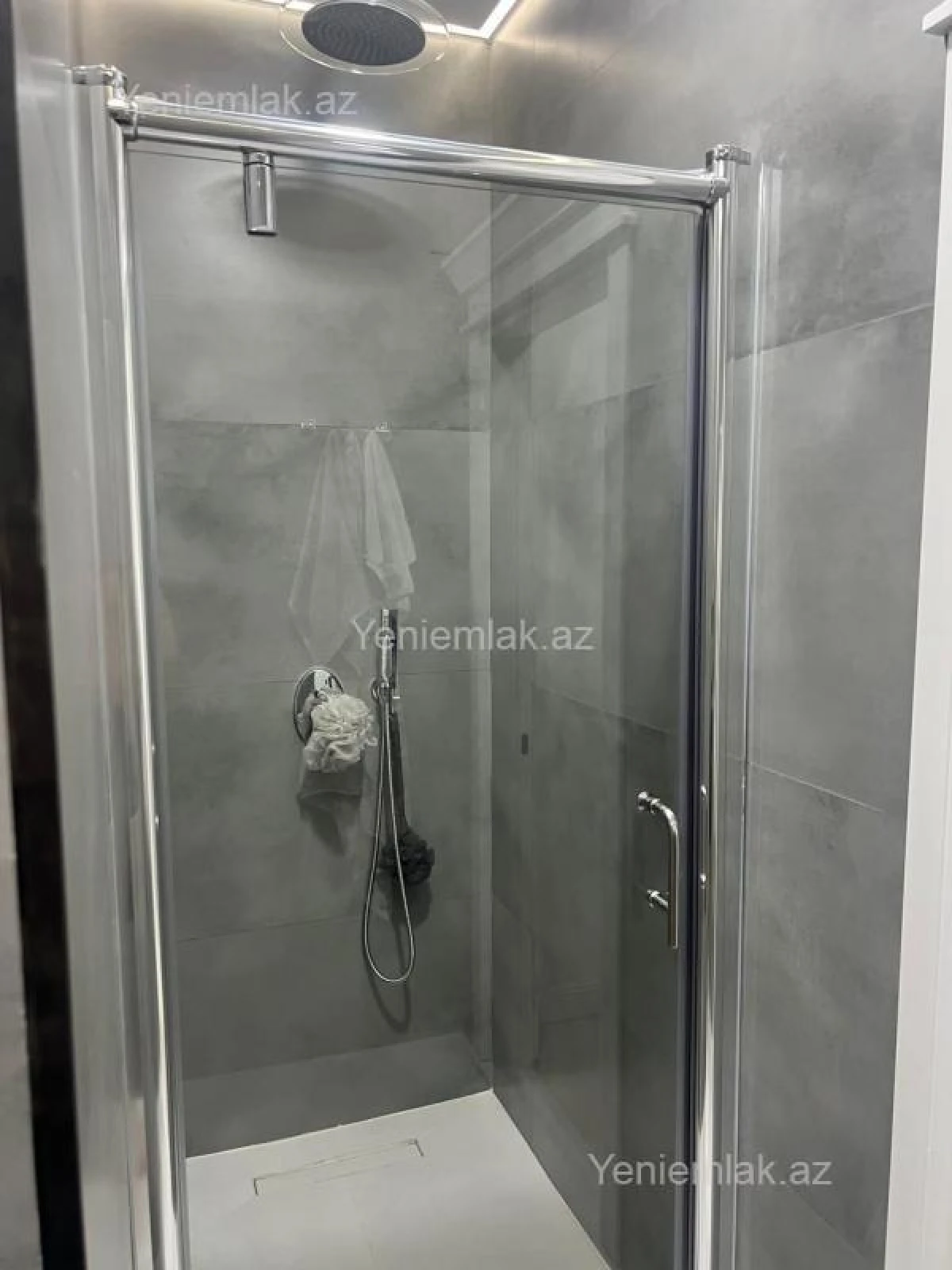 Satılır 4 otaqlı yeni tikili 173 m²