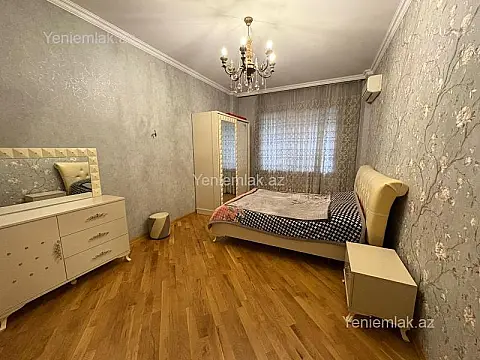 Satılır 4 otaqlı yeni tikili 228 m²