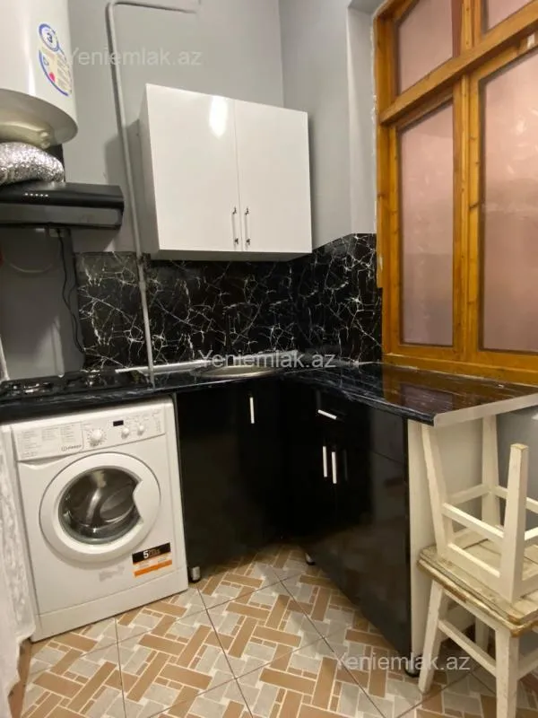 Satılır 3 otaqlı köhnə tikili 57 m²