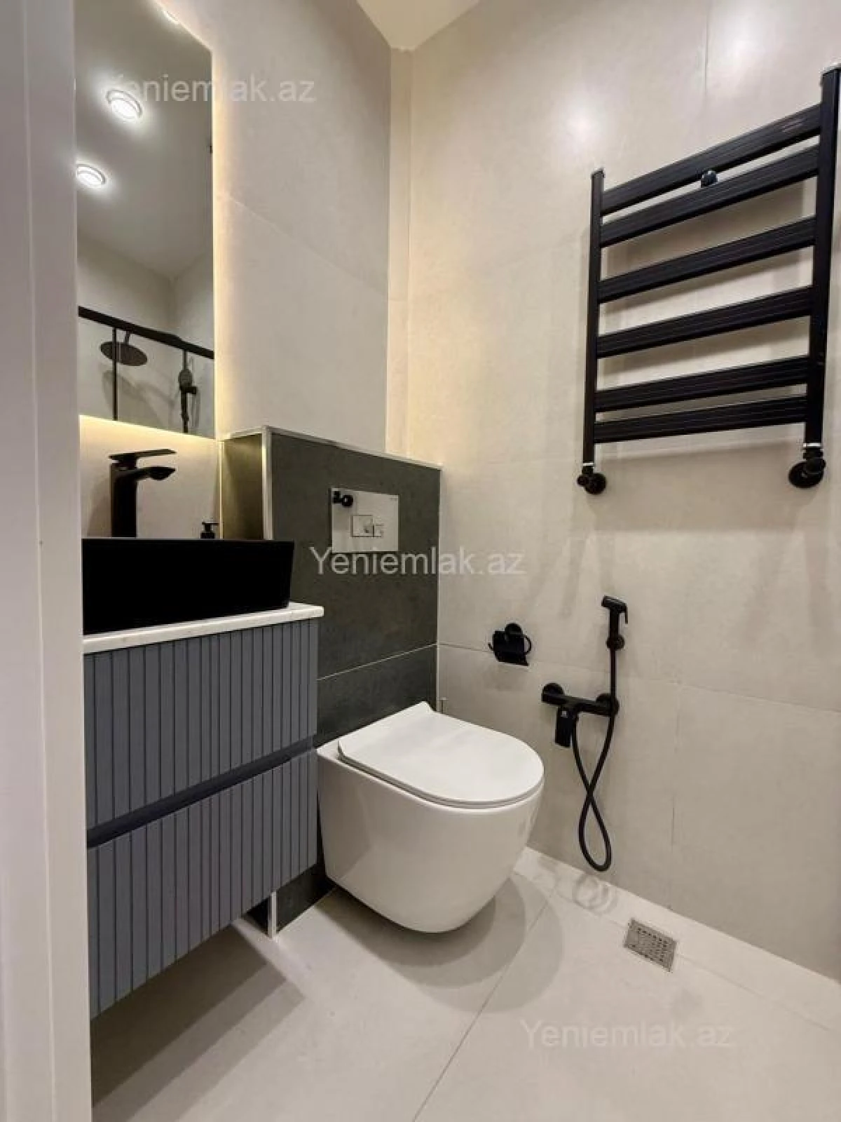 Satılır 1 otaqlı köhnə tikili 33 m²