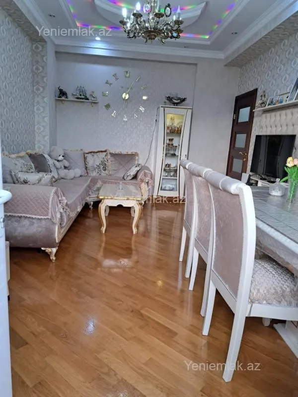 Satılır 3 otaqlı yeni tikili 92 m²