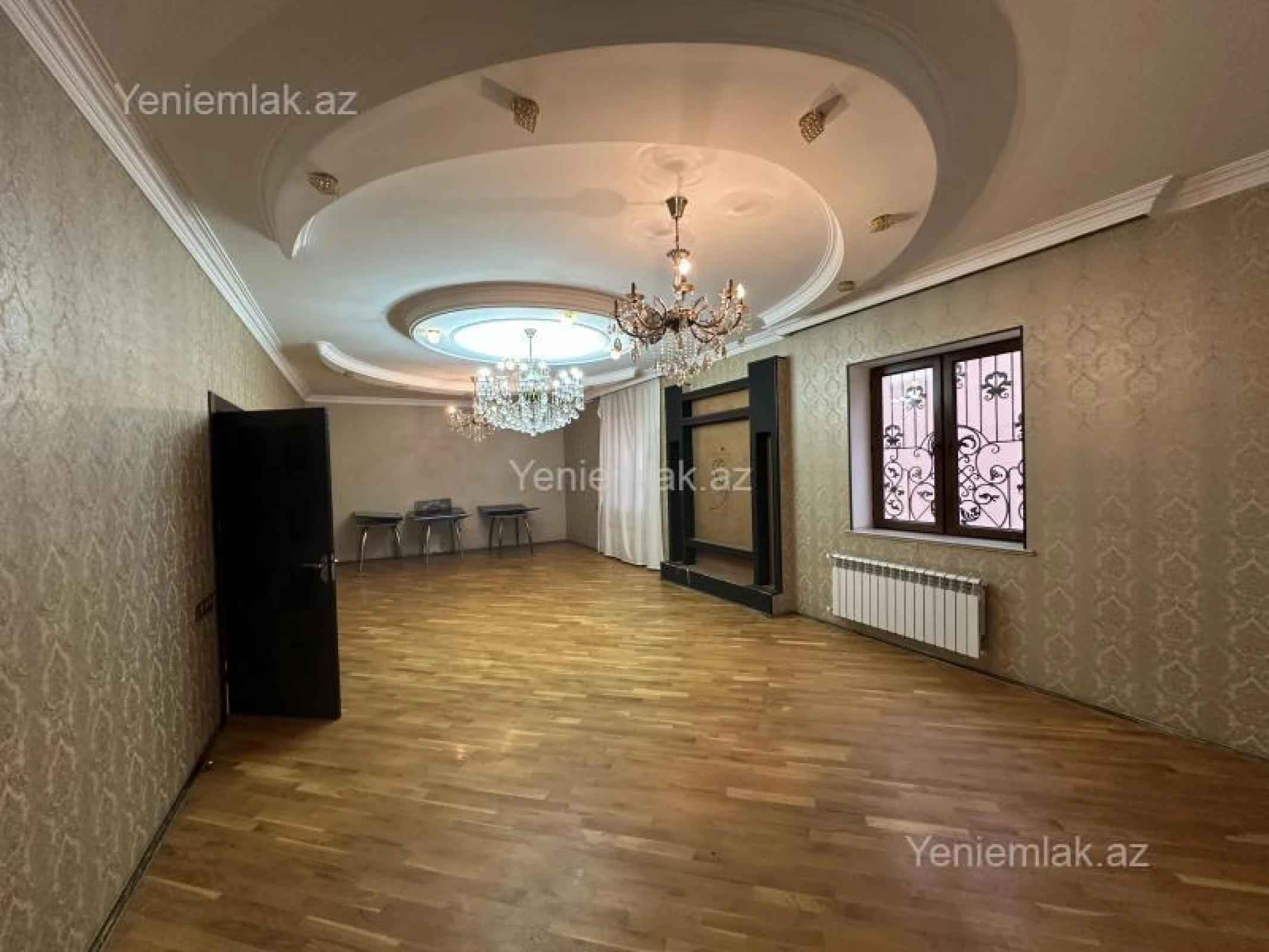 Satılır 10 otaqlı həyət evi 450 m²