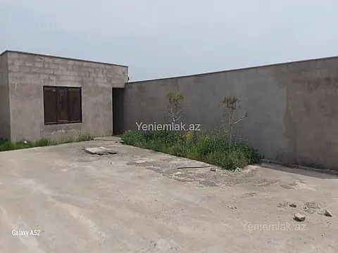 Satılır 5 otaqlı həyət evi 320 m²