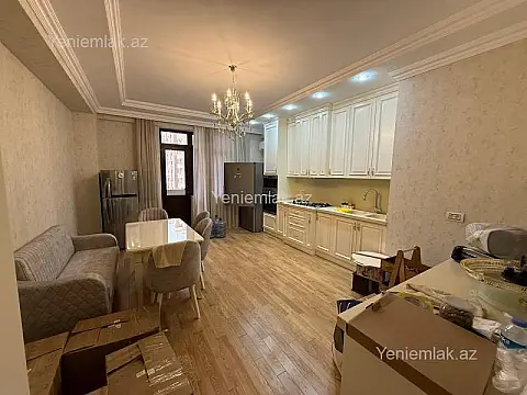 Satılır 4 otaqlı yeni tikili 185 m²