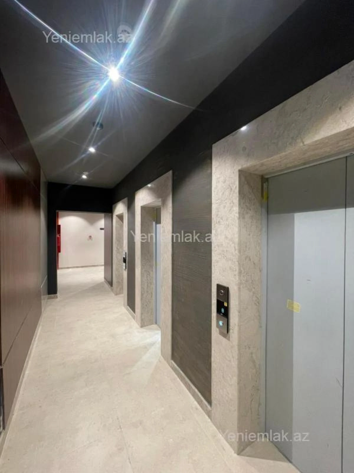 Satılır 3 otaqlı yeni tikili 67 m²