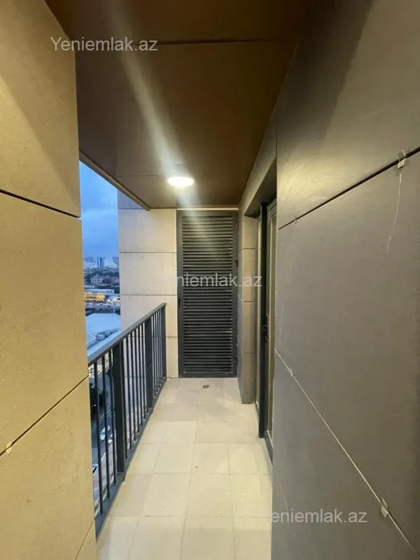 Satılır 3 otaqlı yeni tikili 67 m²