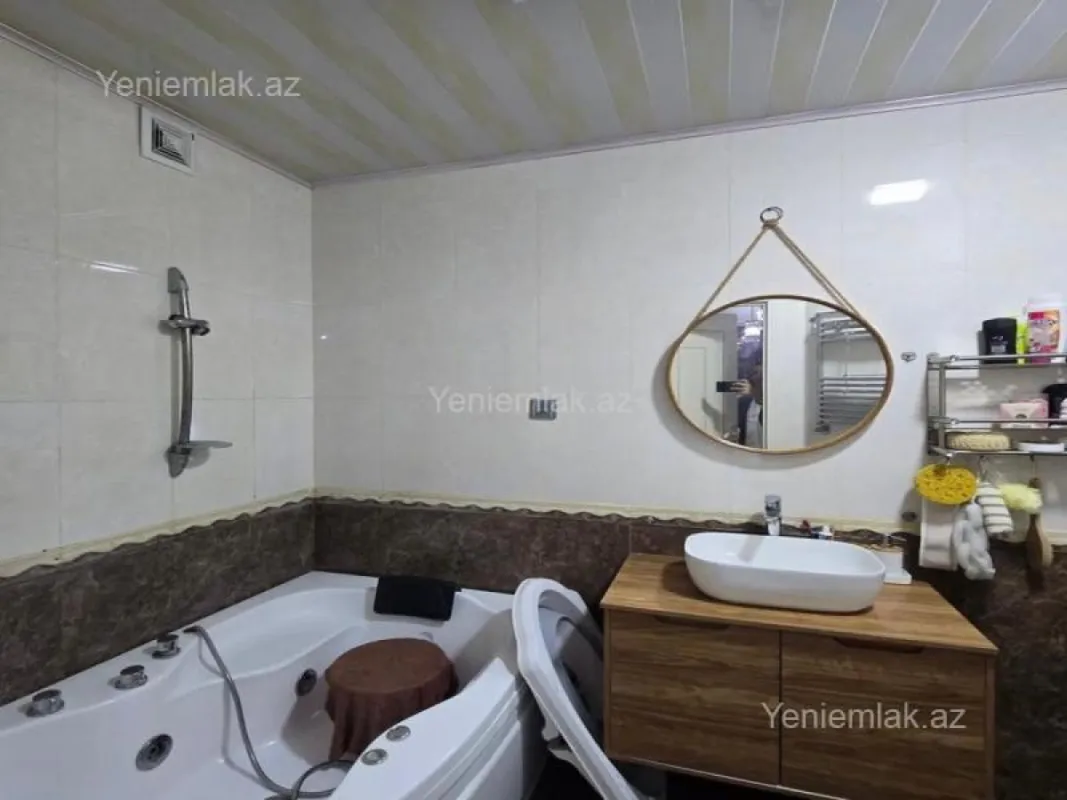 Satılır 3 otaqlı köhnə tikili 89 m²