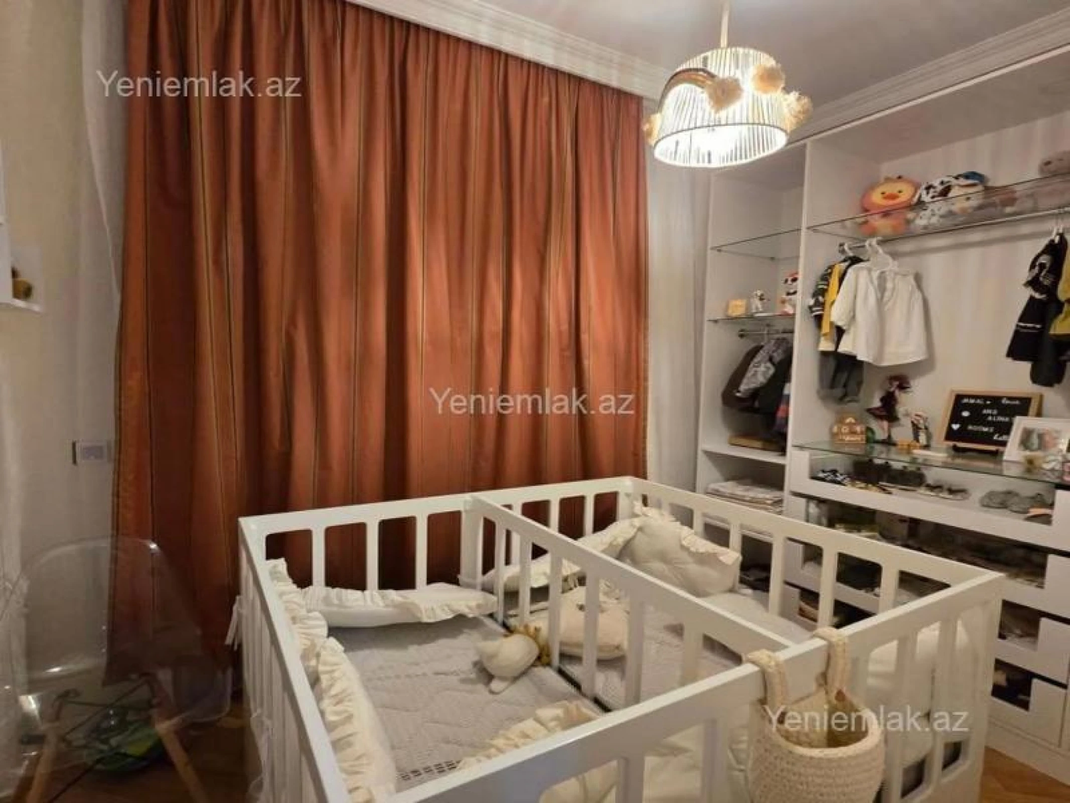 Satılır 3 otaqlı köhnə tikili 89 m²