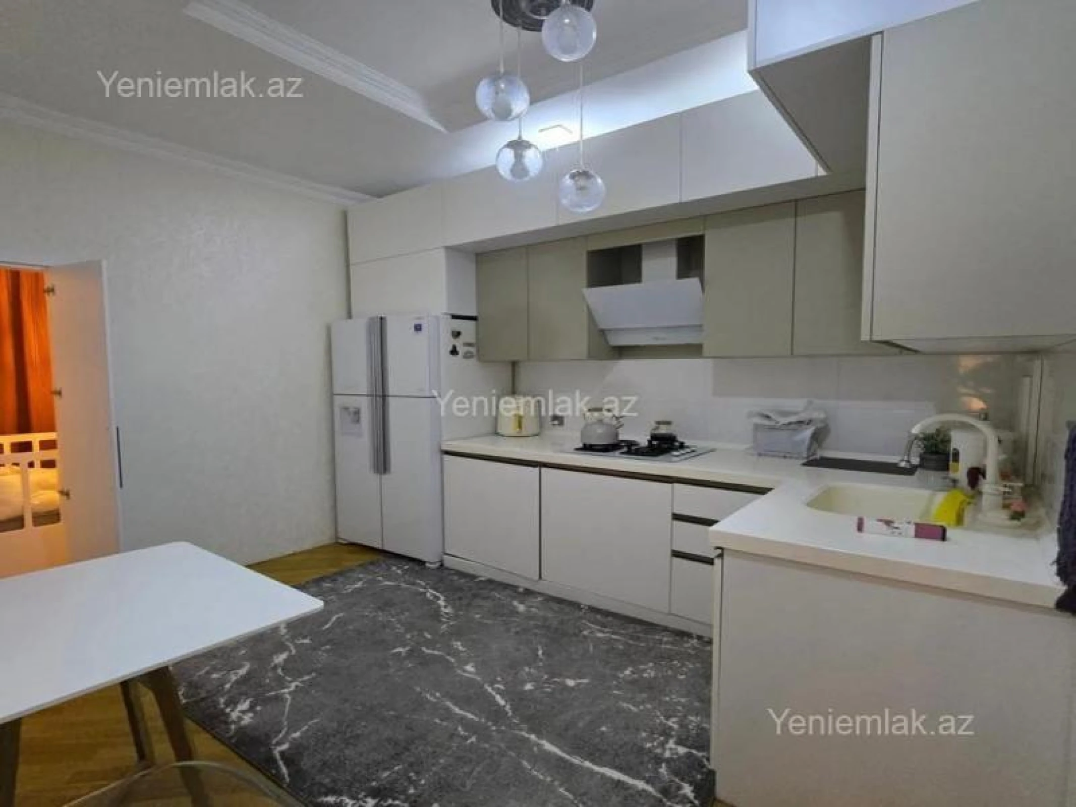 Satılır 3 otaqlı köhnə tikili 89 m²
