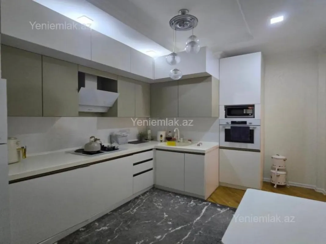 Satılır 3 otaqlı köhnə tikili 89 m²