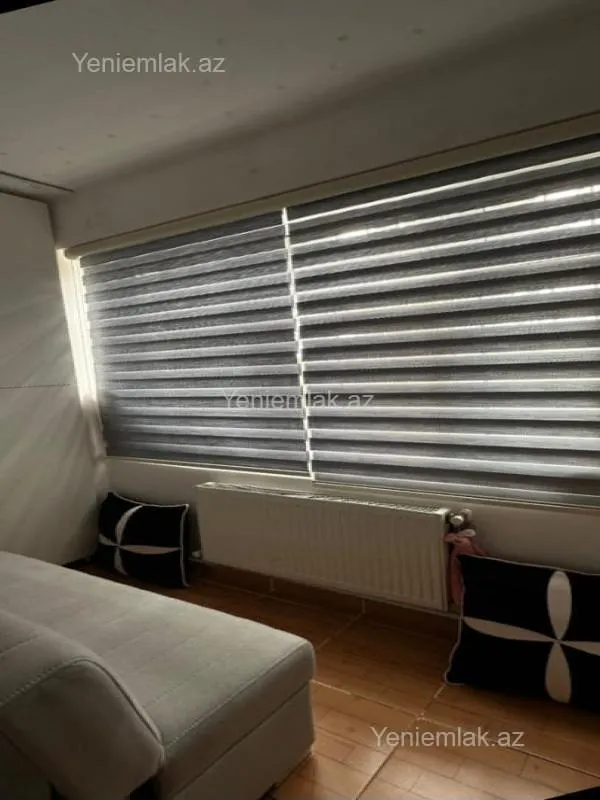 Satılır 2 otaqlı köhnə tikili 50 m²