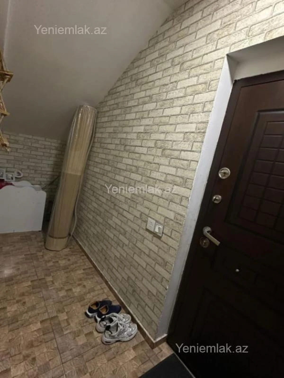 Satılır 2 otaqlı köhnə tikili 50 m²