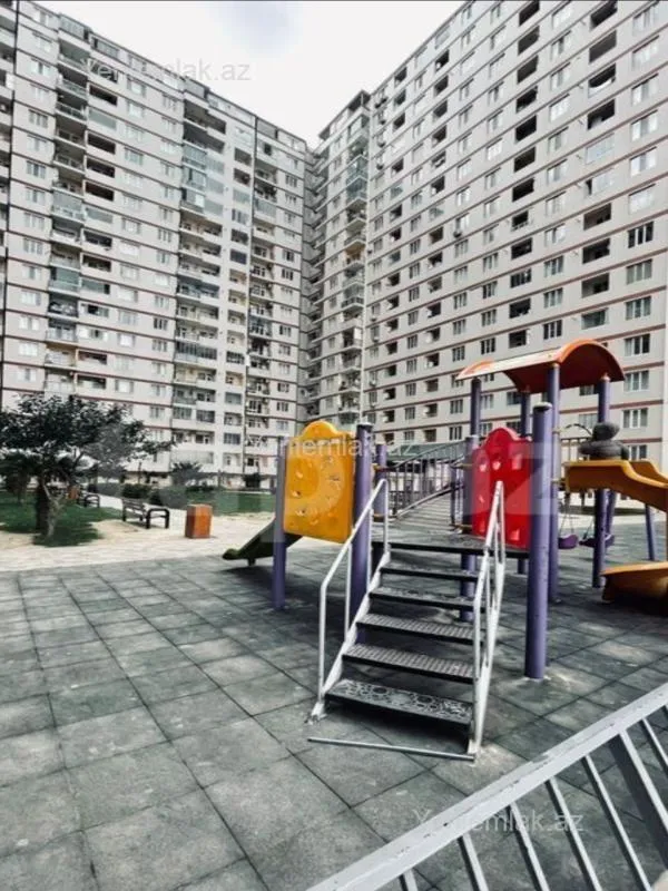 Satılır 3 otaqlı yeni tikili 124 m²