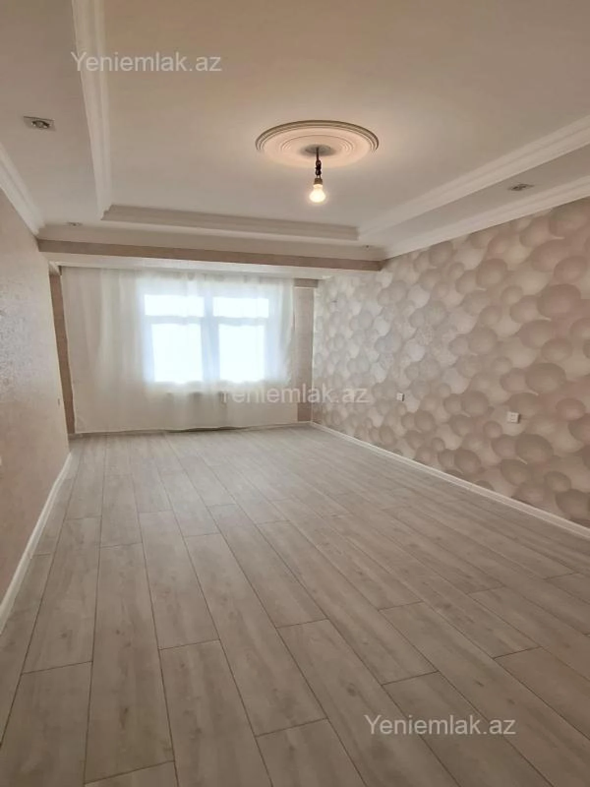 Satılır 3 otaqlı yeni tikili 102 m²