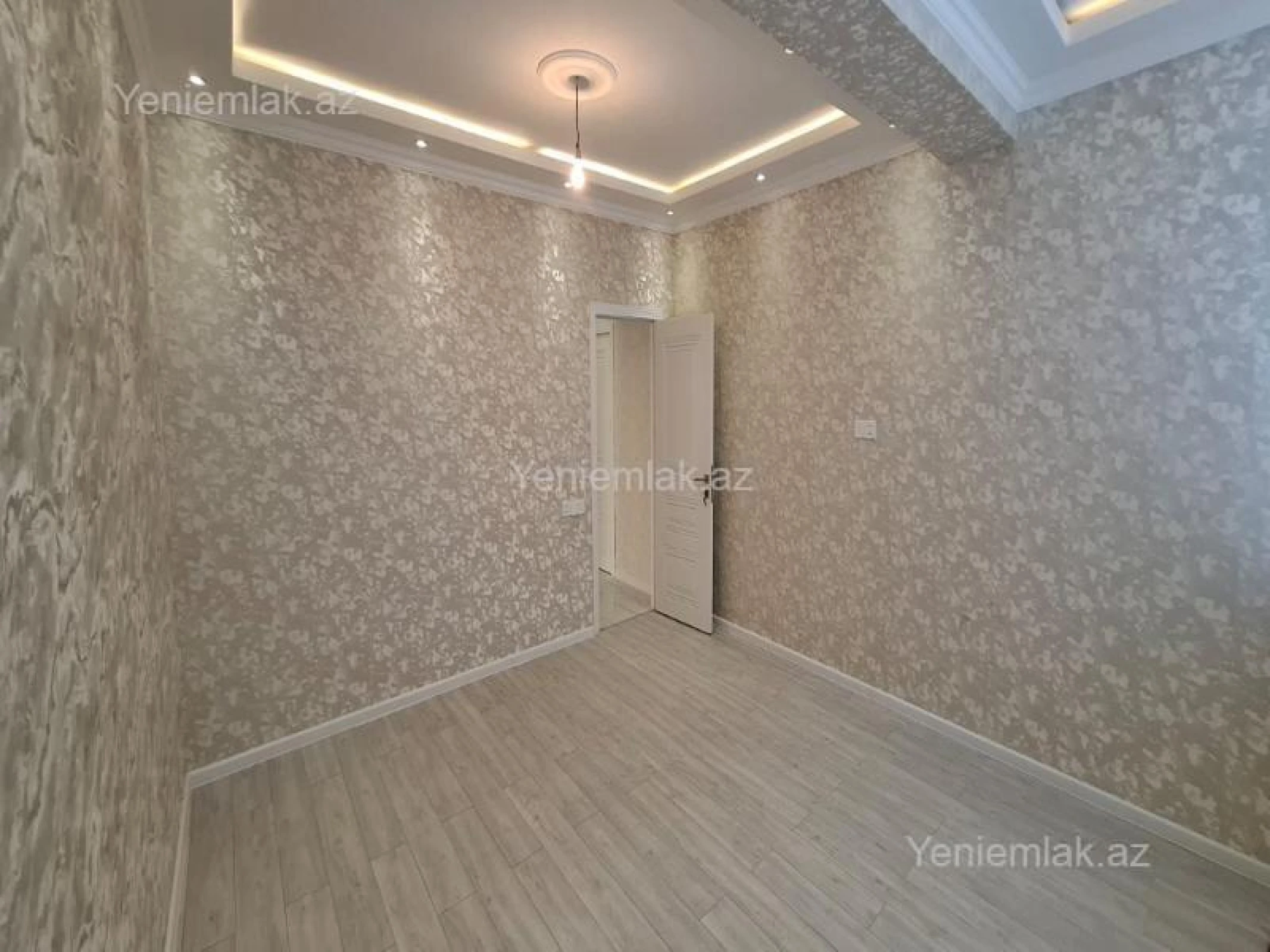 Satılır 3 otaqlı yeni tikili 102 m²