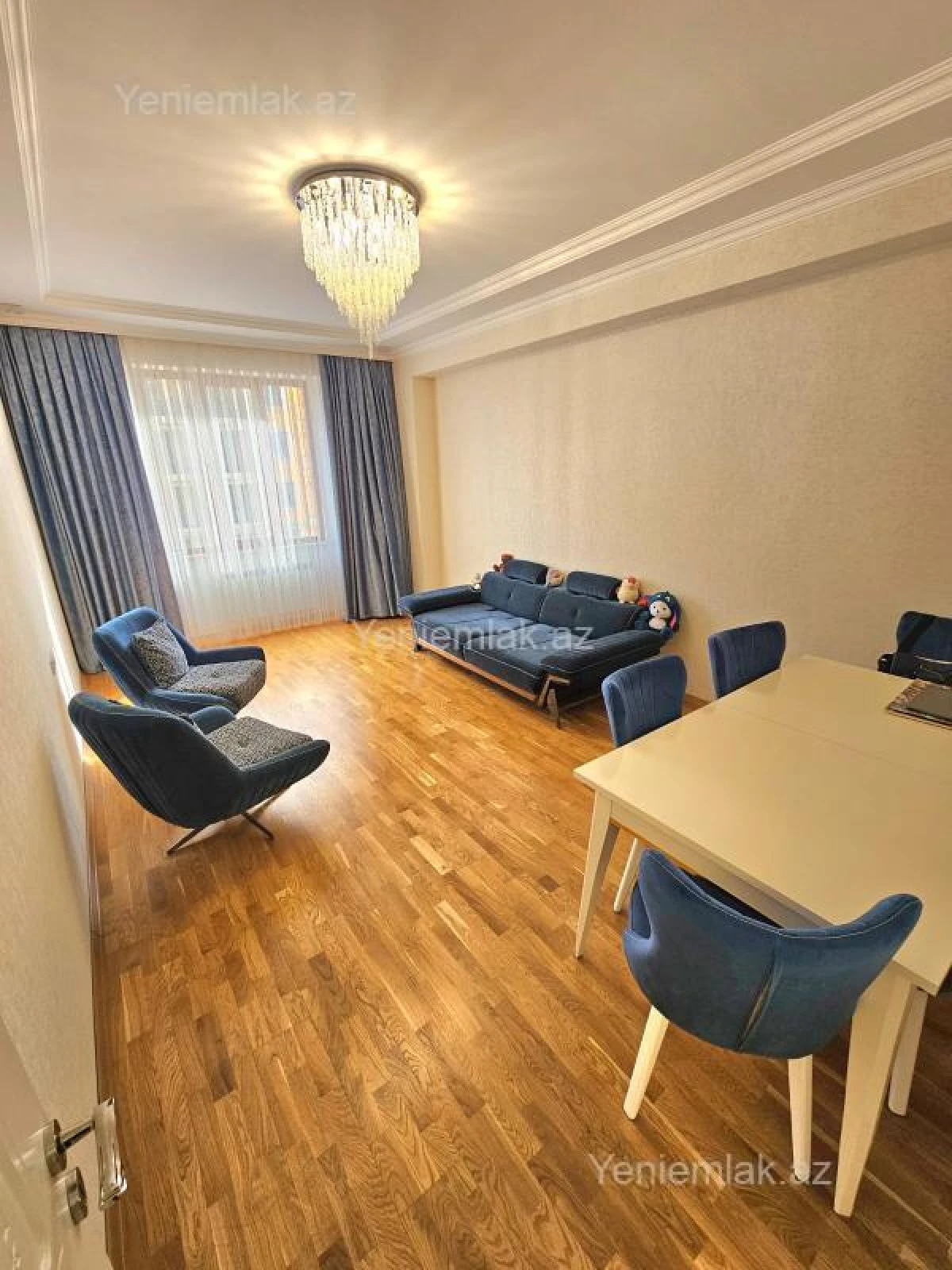 Satılır 3 otaqlı yeni tikili 110 m²