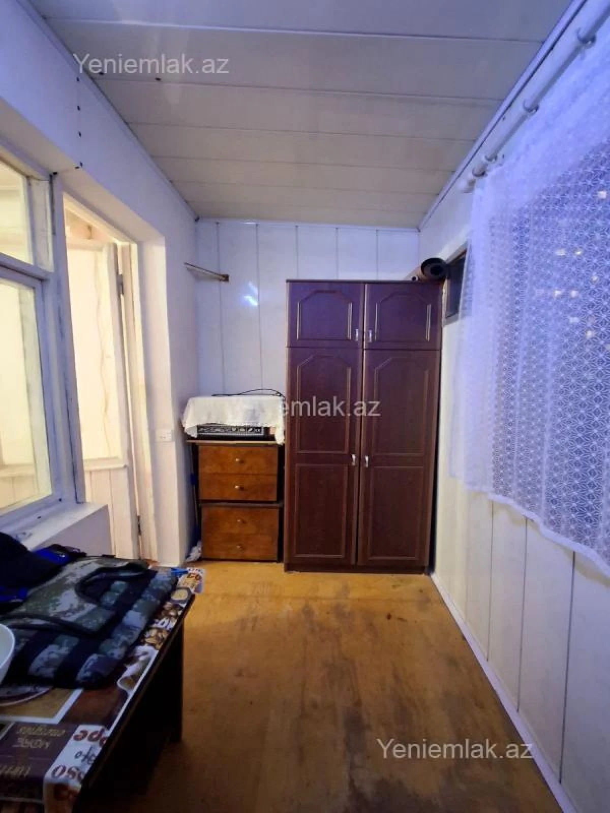 Satılır 2 otaqlı köhnə tikili 53 m²