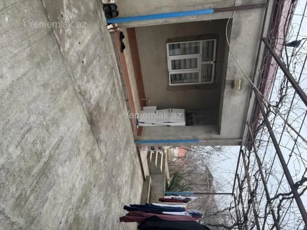 Satılır 2 otaqlı həyət evi 50 m²