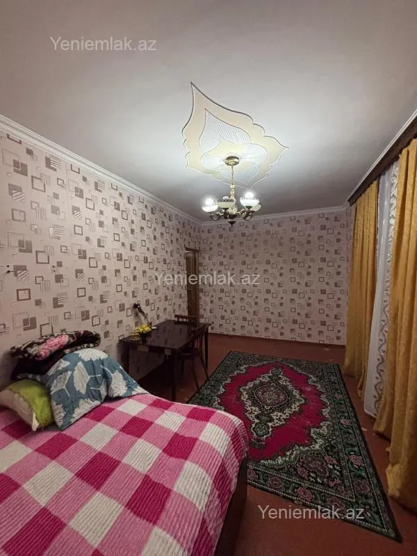 Satılır 1 otaqlı köhnə tikili 41.5 m²