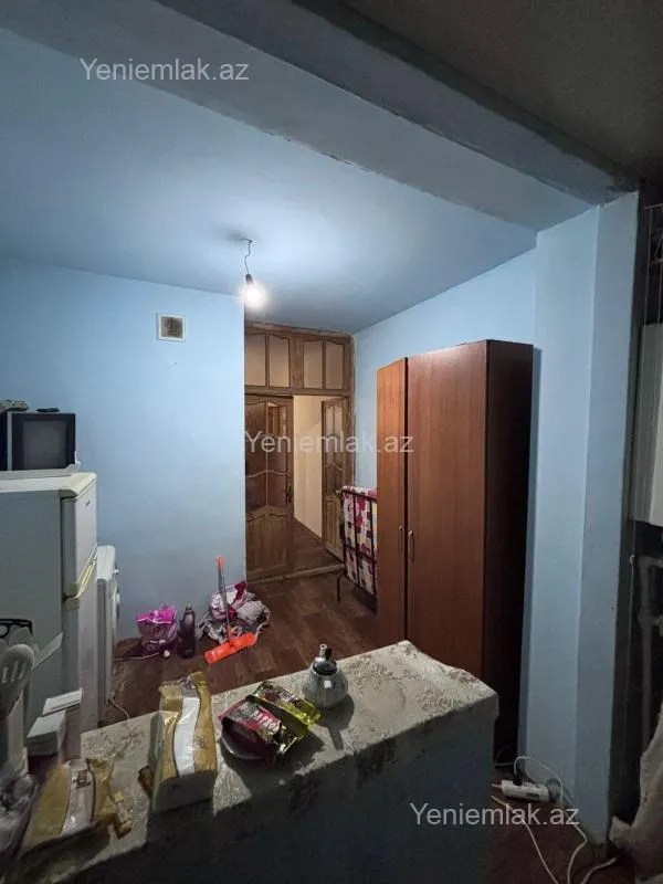 Satılır 1 otaqlı köhnə tikili 41.5 m²