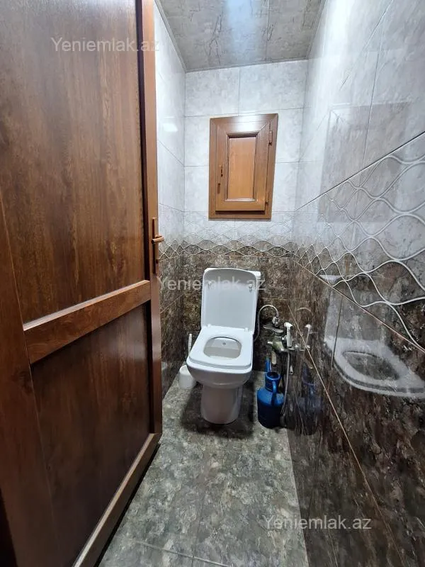 Satılır 2 otaqlı köhnə tikili 60 m²
