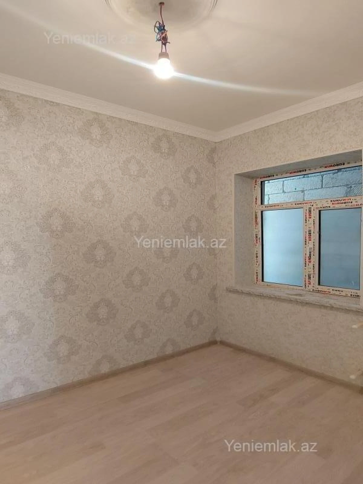 Satılır 6 otaqlı həyət evi 150 m²