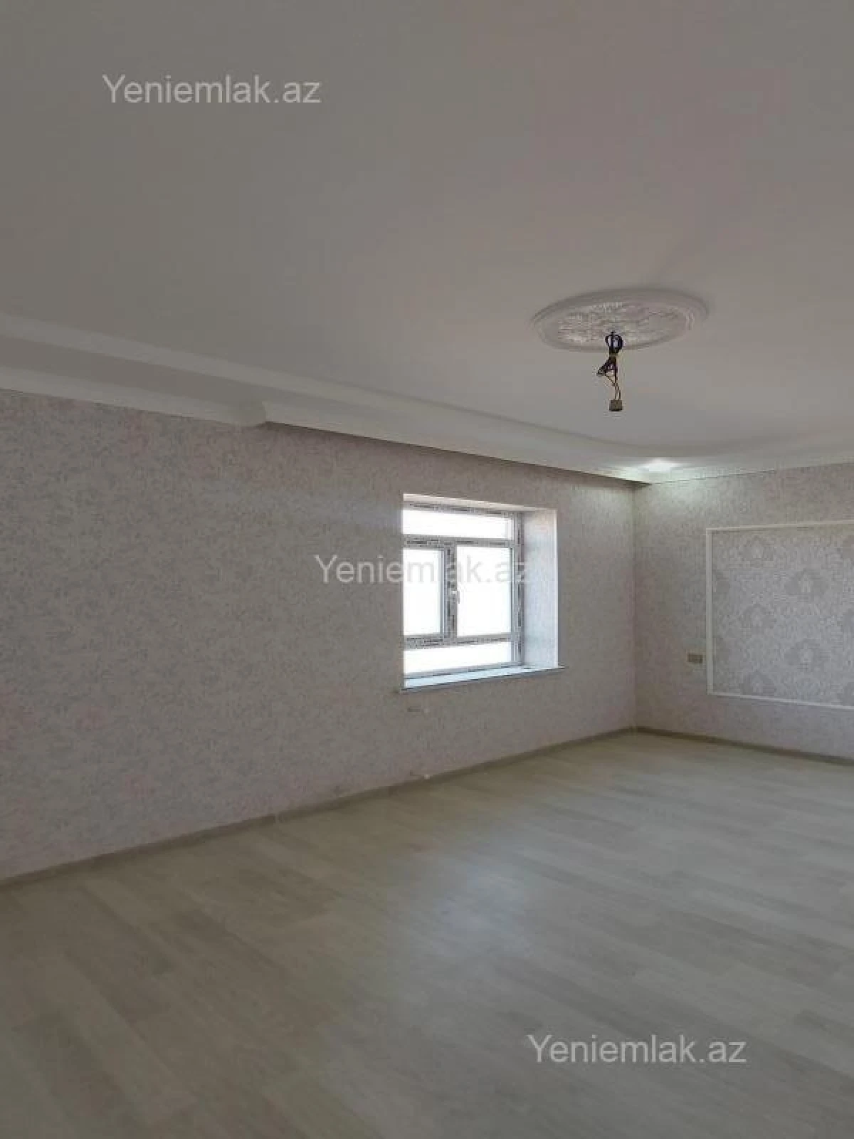 Satılır 6 otaqlı həyət evi 150 m²
