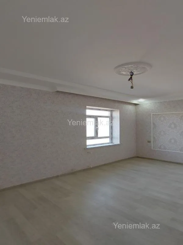 Satılır 6 otaqlı həyət evi 150 m²