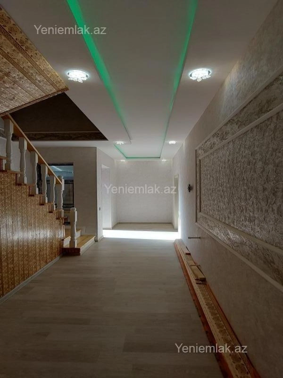 Satılır 6 otaqlı həyət evi 150 m²