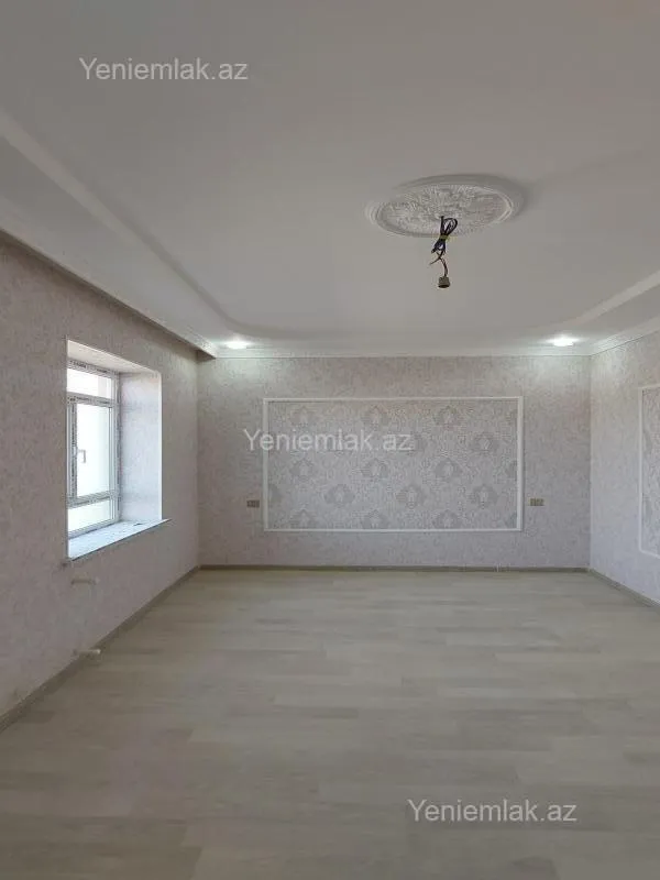 Satılır 6 otaqlı həyət evi 150 m²