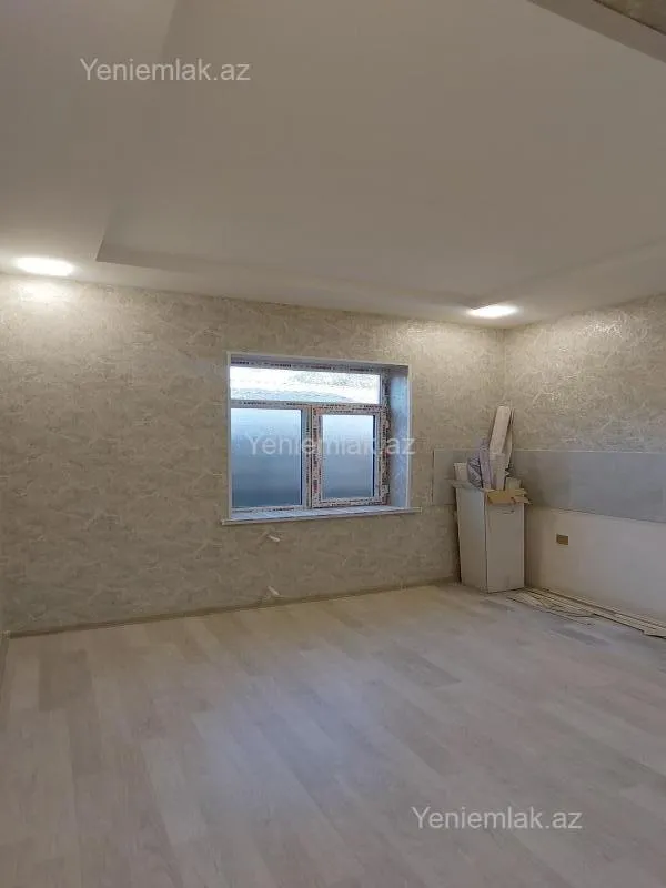 Satılır 6 otaqlı həyət evi 150 m²