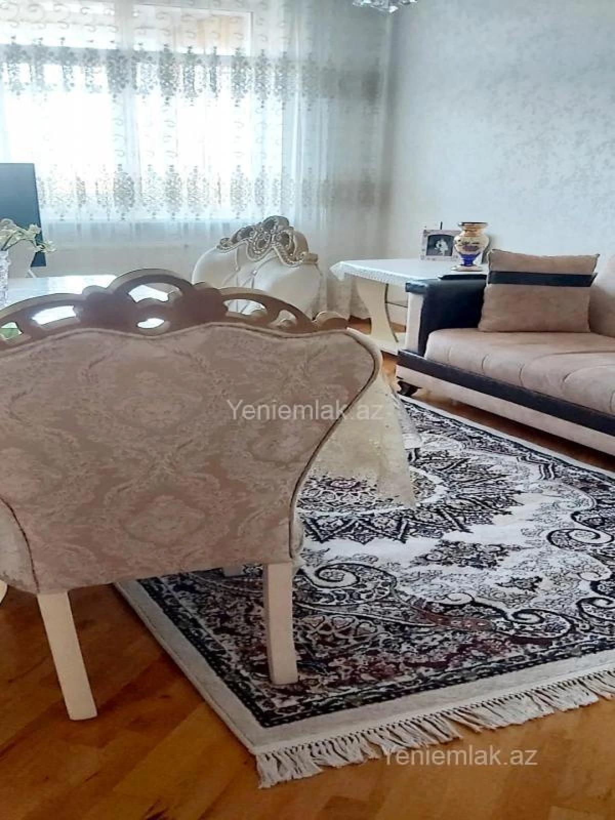 Satılır 3 otaqlı köhnə tikili 82.8 m²